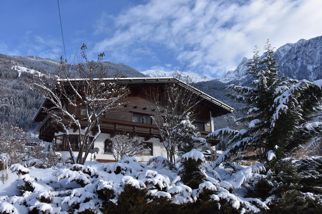Gästehaus Falkner Dorli Oetz Exterior foto